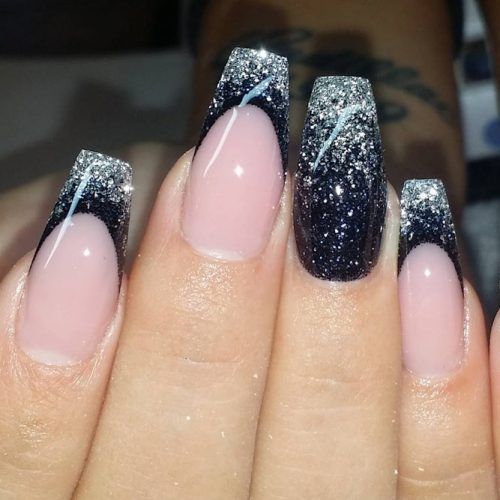 ​Glittery Nails - Dazzle in Every Detail