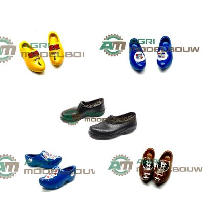(Work) shoes, clogs, and boots