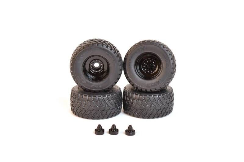 BKT Ridemax FL-693M 710/50R30.5 set van 4 banden met zwarte velgen en naafkappen