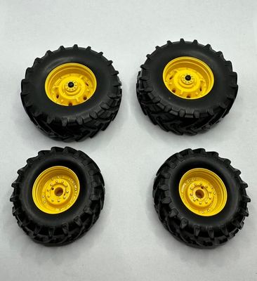 Bandenset John Deere 7810 Schuco