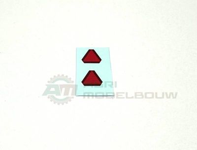 2x Afgeknotte driehoek 8mm hoog waterslide decals