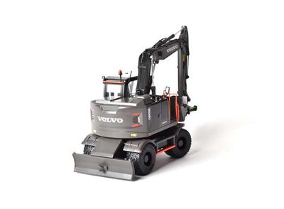 Volvo EWR 150E wheeled excavator Limited Black Edition (999 pieces) Nokian Ground Kare tyre version. Including Steelwrist tiltrotator.