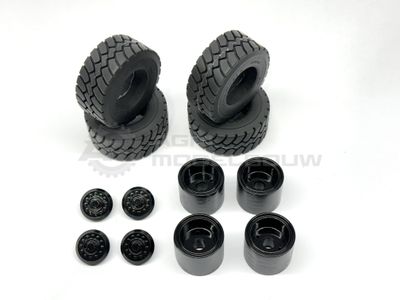 Complete set brede Goodyear 600/65R25 GP-3D banden incl velgen &amp; planeetkappen zwart hoogglans