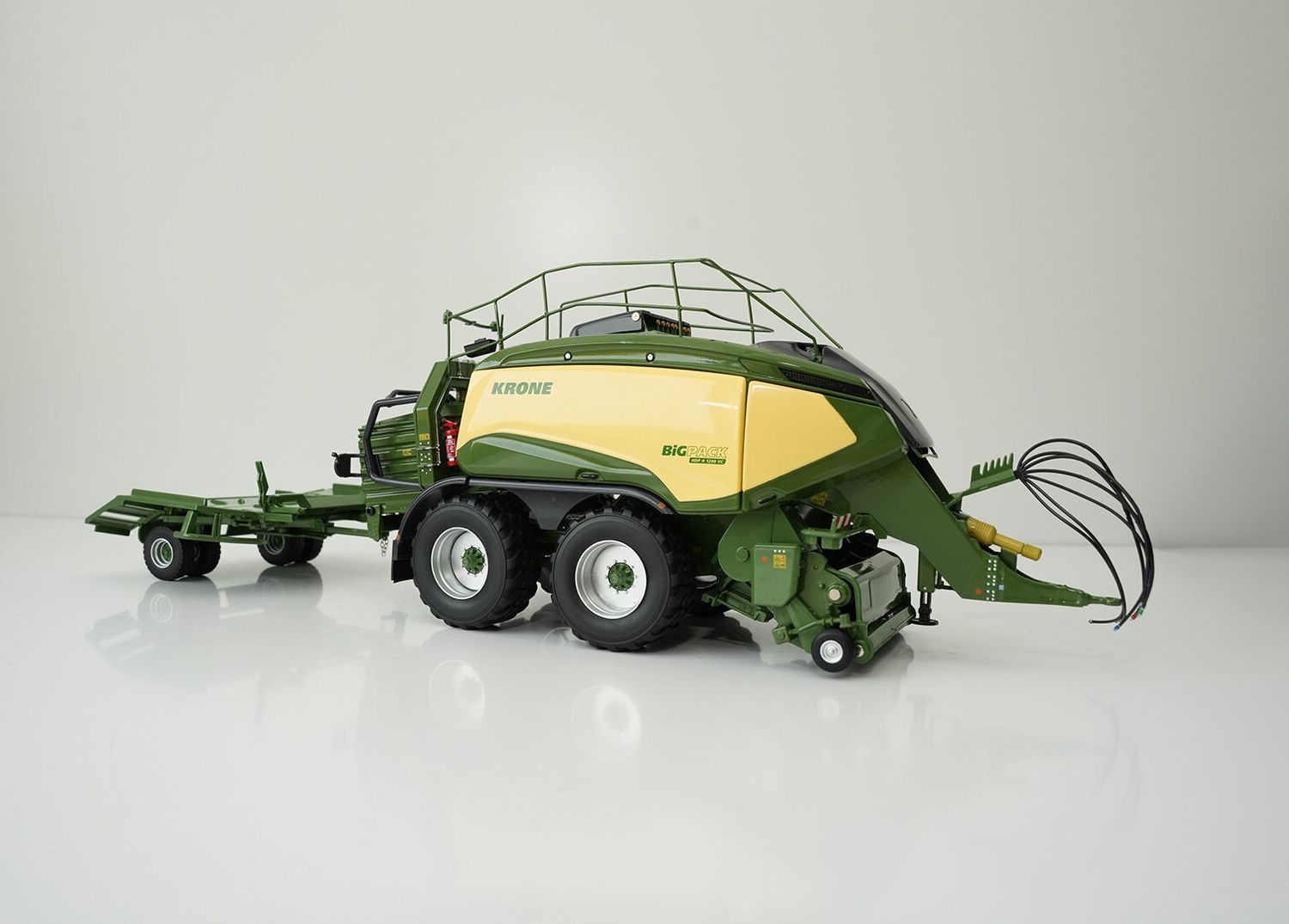 KRONE BiGPACK HDP II 1290 VC met BaleCollect