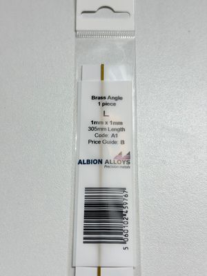 1x messing L profiel 1x1mm L305mm Albion Alloys