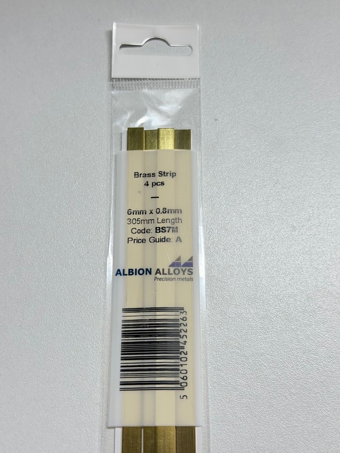 4x messing strip 6x0,8mm L305mm Albion Alloys