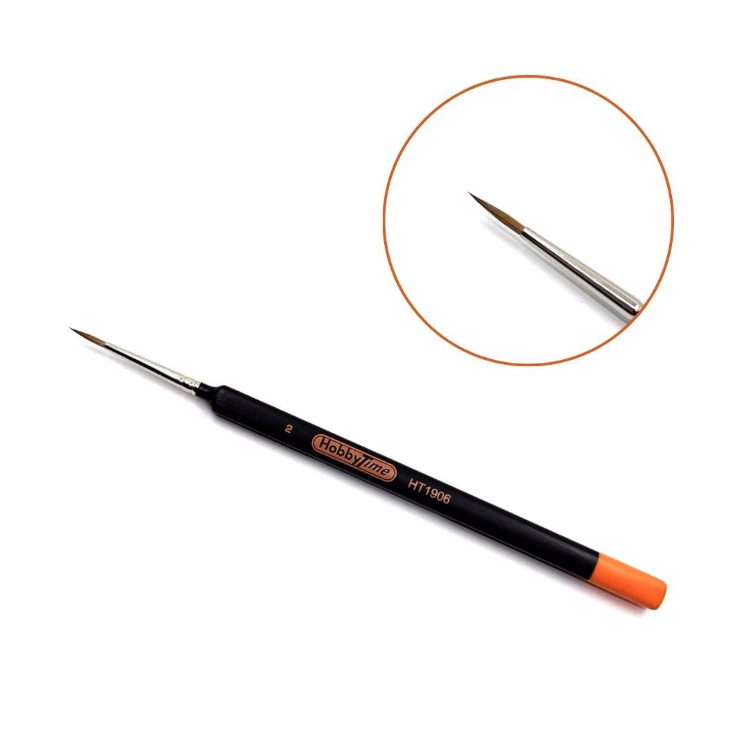 RED SABLE TRIANGULAR HANDLE DETAIL BRUSH - 2