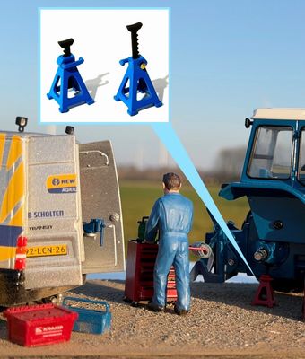 2x in hoogte verstelbare as steunen blauw.