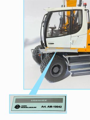 Liebherr instap beschermplaat decal