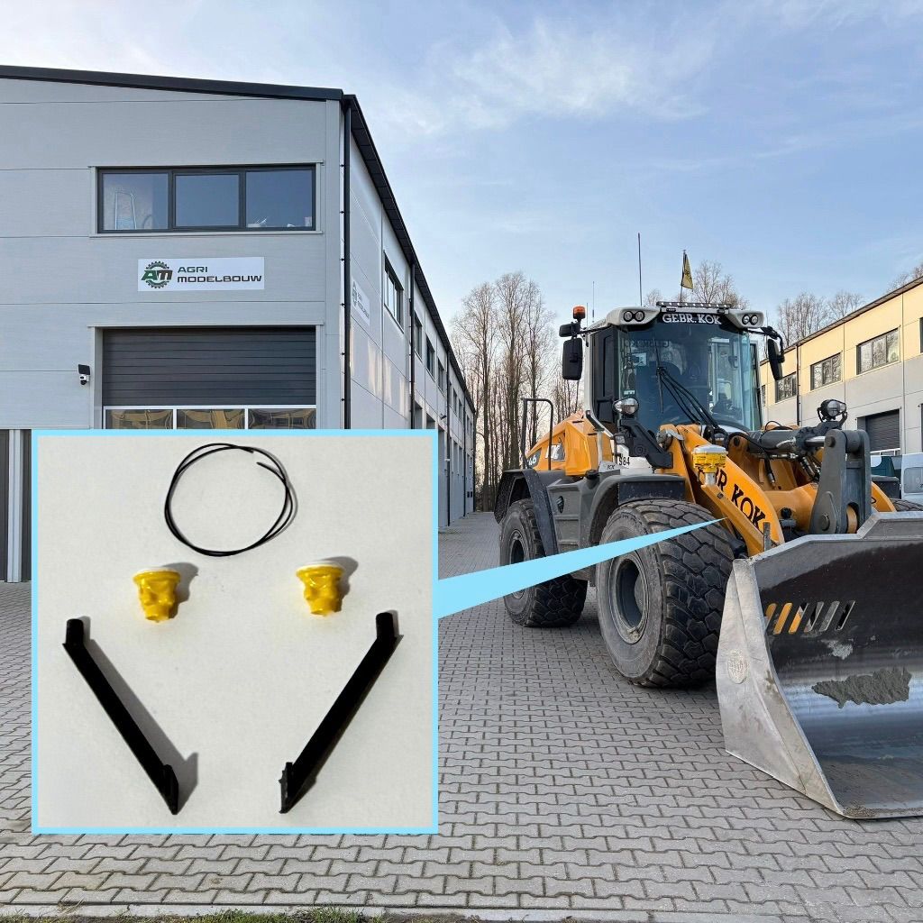 2x Trimble GPS geel shovel giek montage
