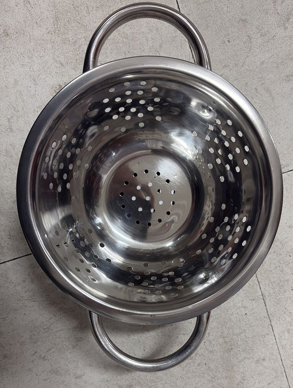 colander