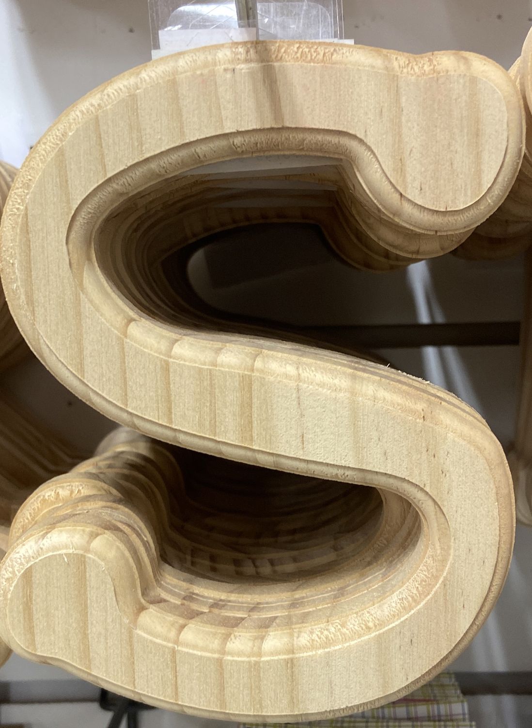 MultiCraft: Wooden Letters - S