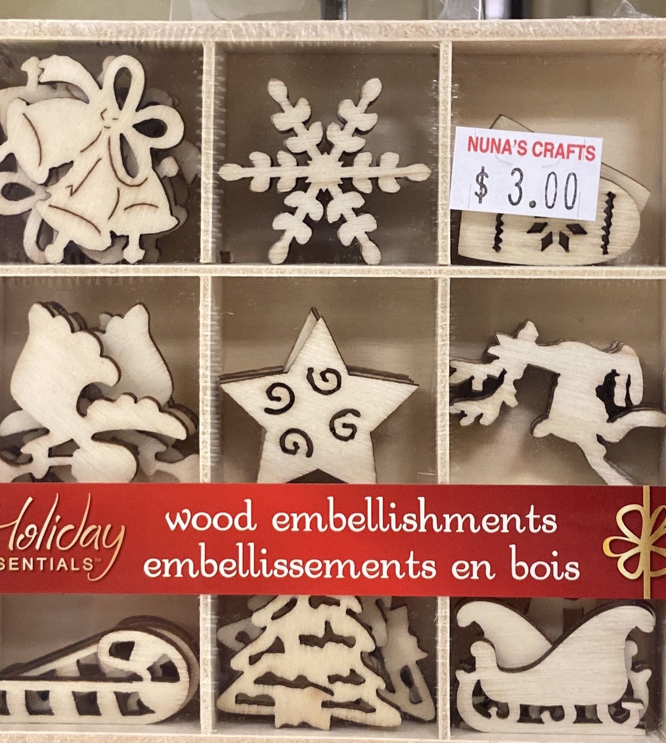 Holiday Essentials: Christmas Wood Embellishments
