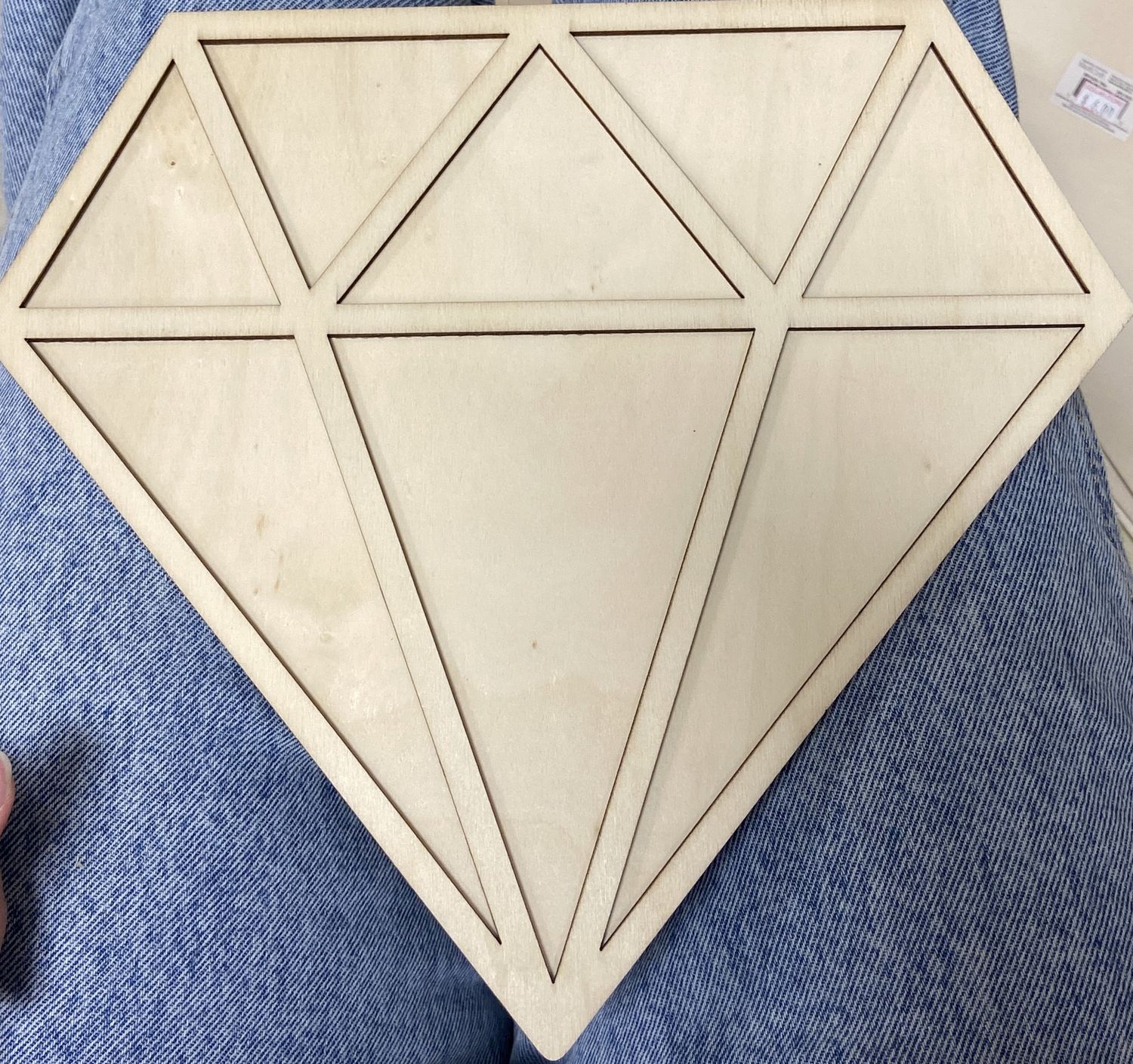 MultiCraft: Diamond Wooden Shape