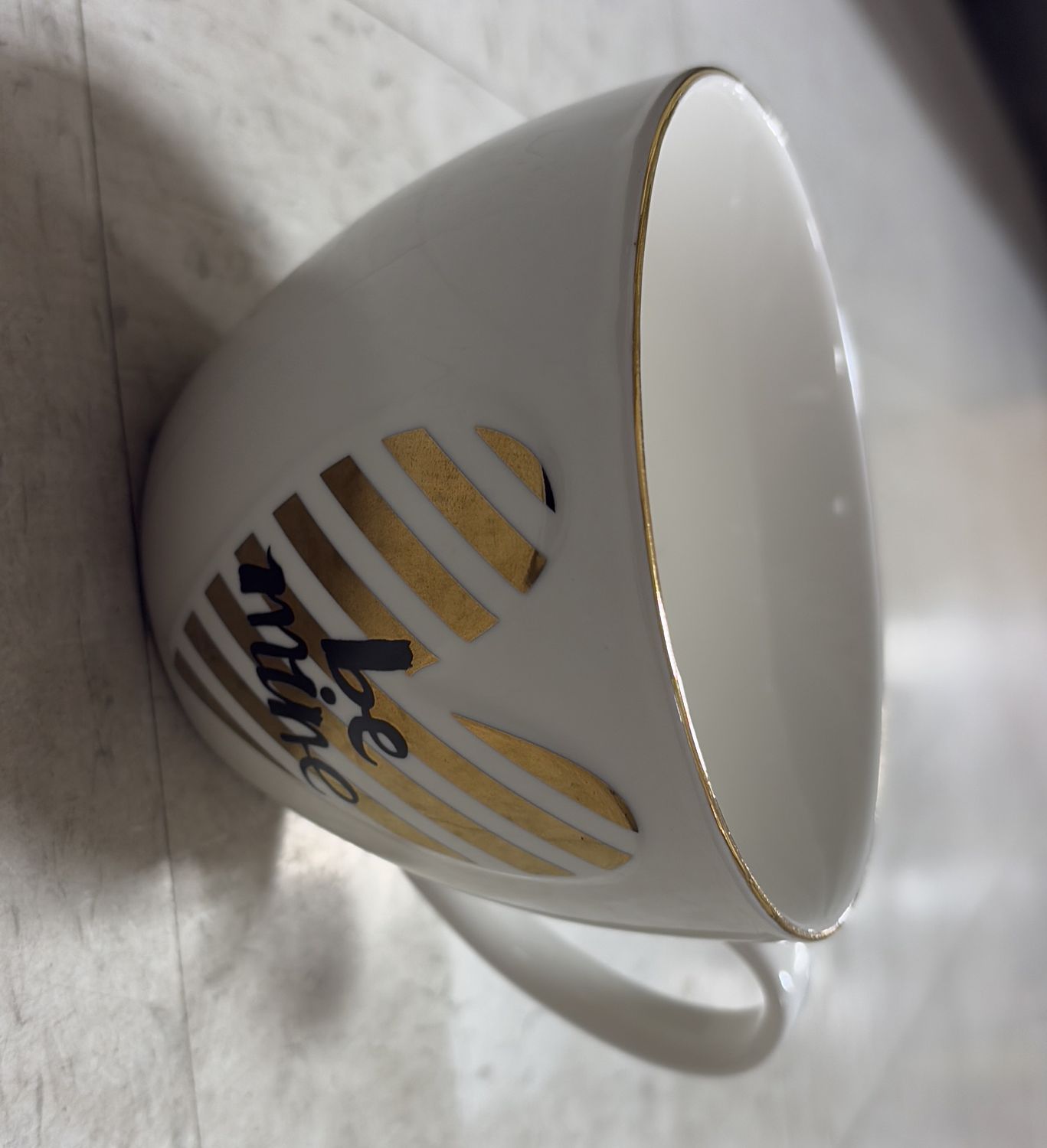 Heart print cup