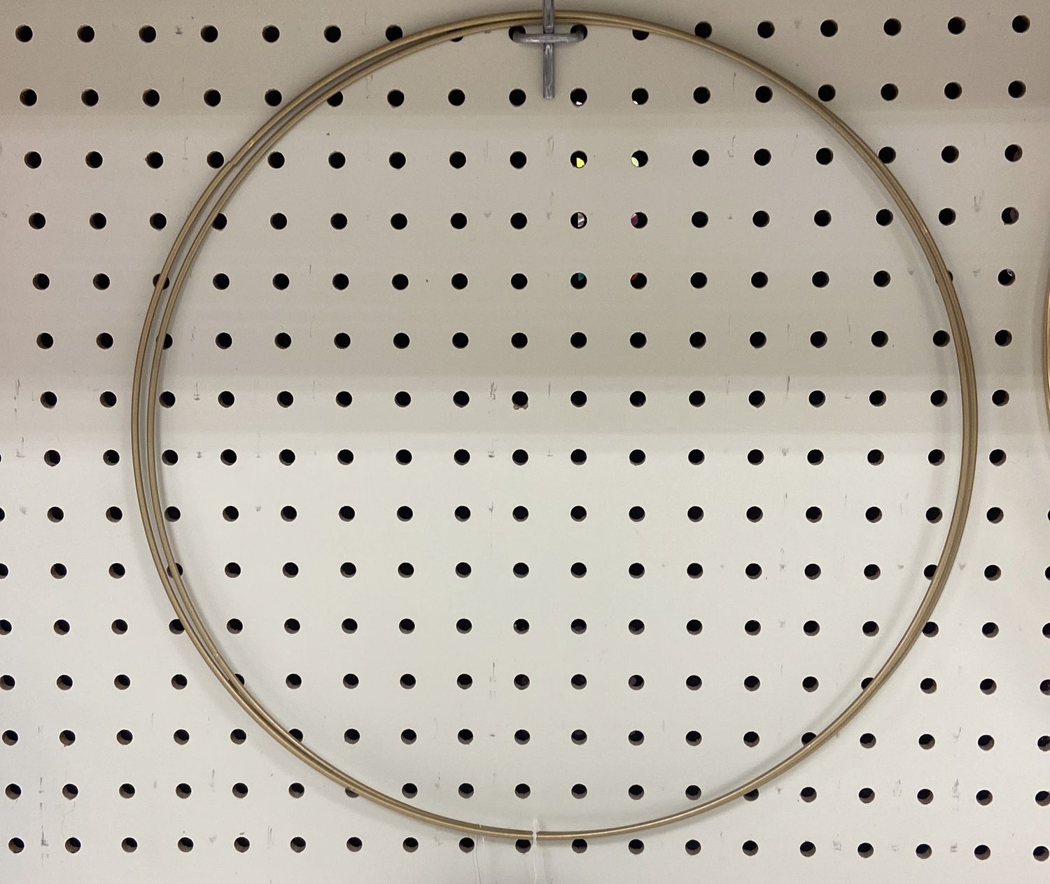LinkProducts: 14&quot; Metal Wreath Frame