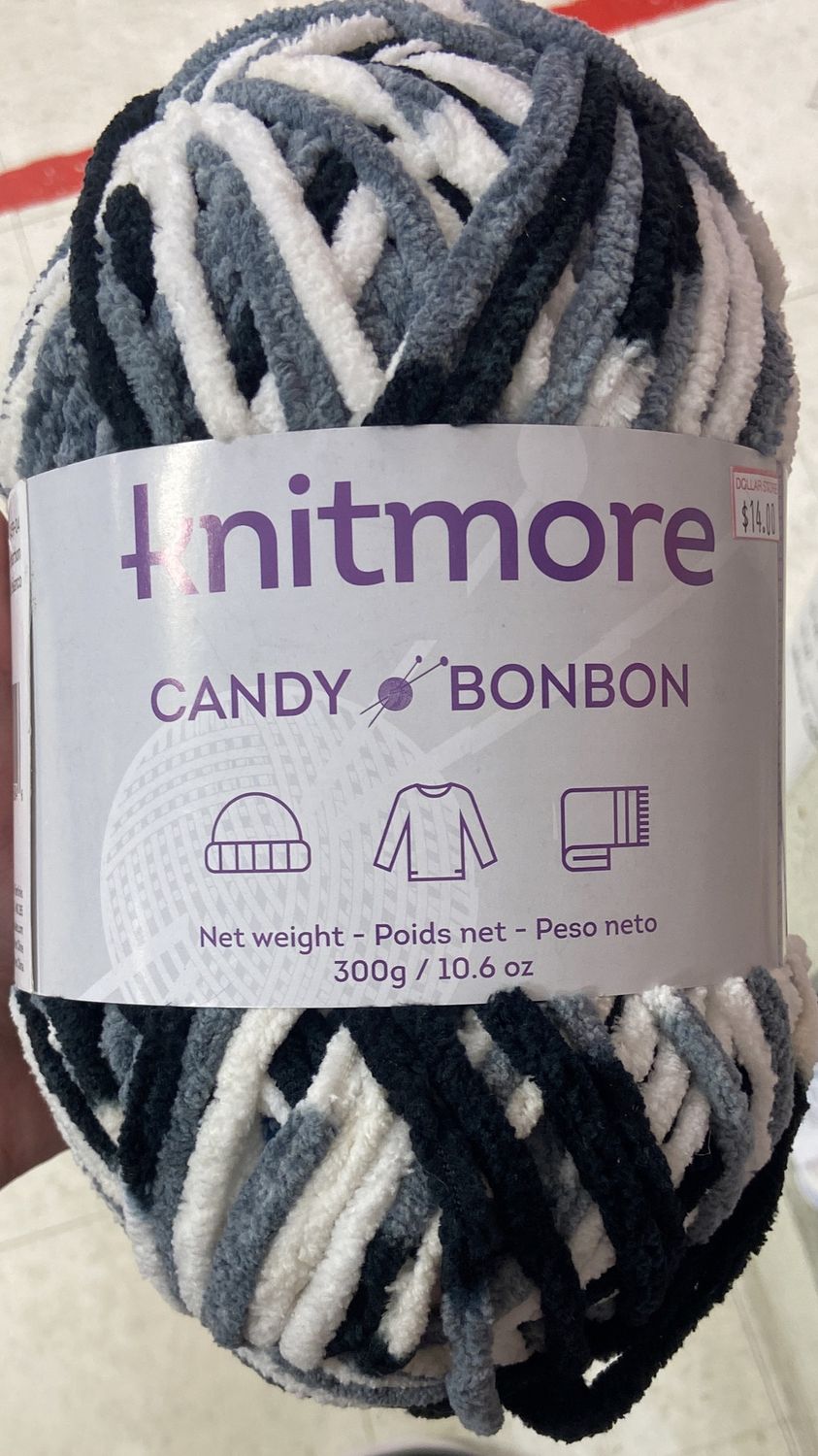 Knitmore: White-Charcoal Candy Knitting Yarn