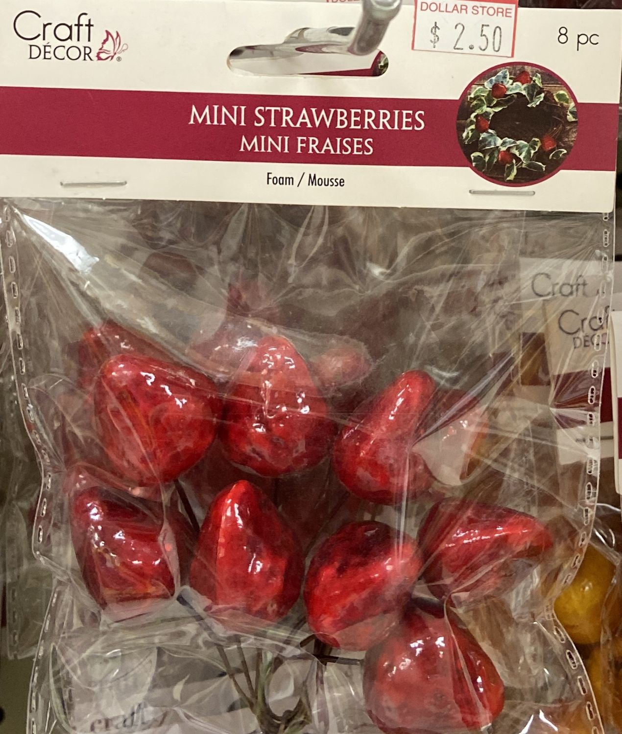 CraftDecor: Mini Foam Strawberries