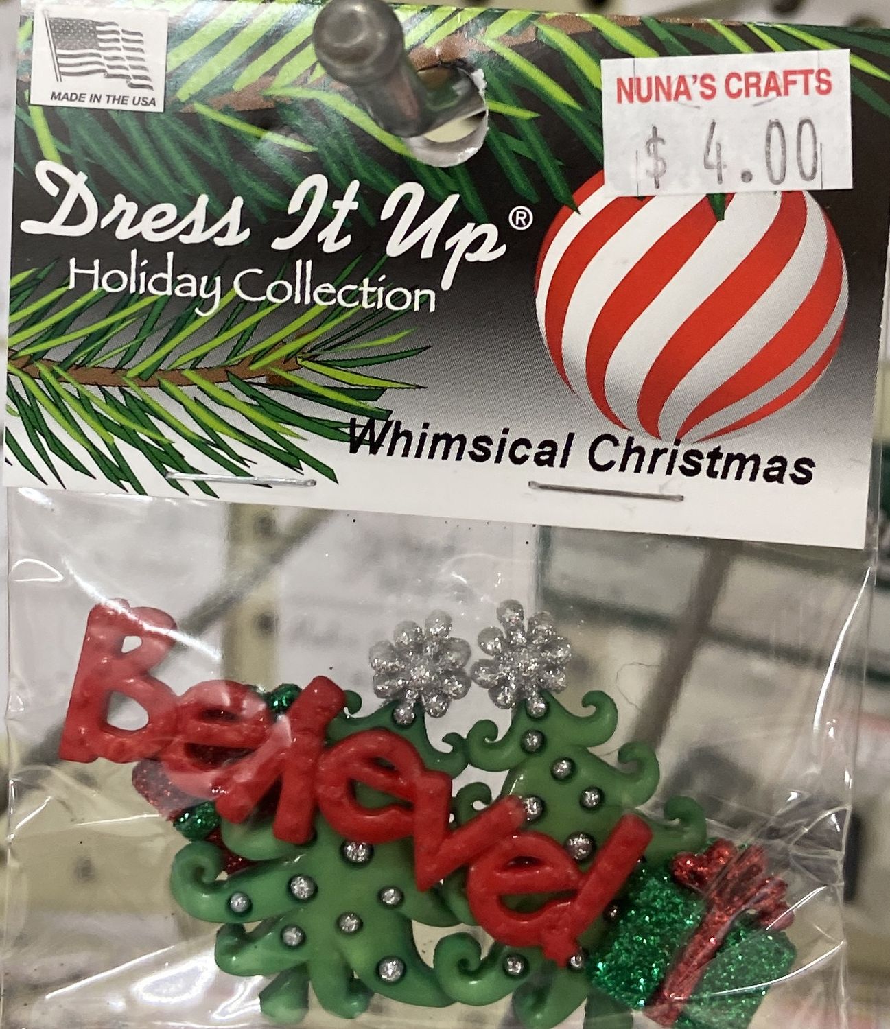 Dress It Up: Whimsical Christmas Buttons