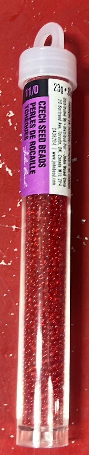 11/0 Czech Seed Beads (66401000V Transparent Light Red)