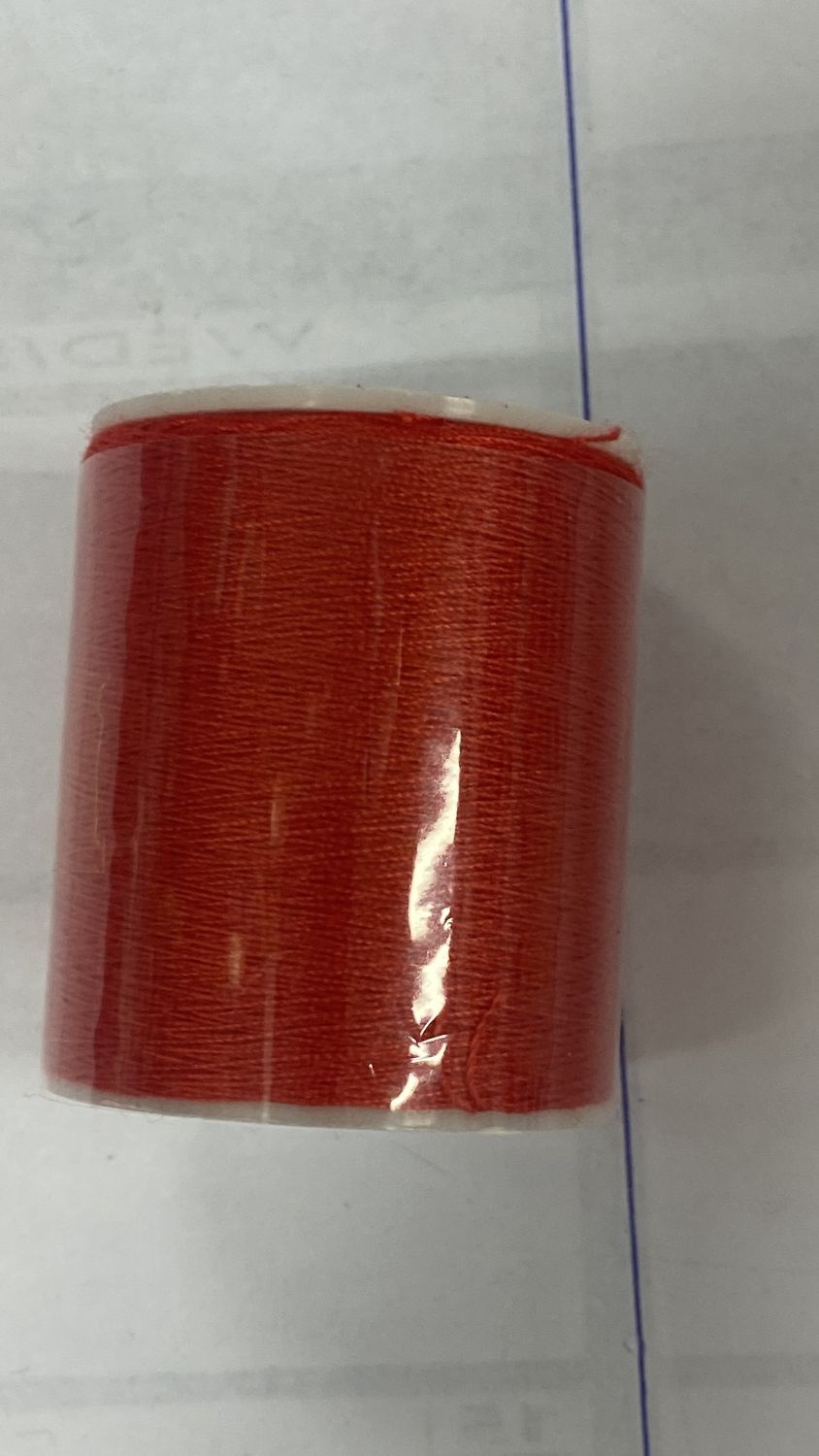 Symak: Red 492ft Thread Spool