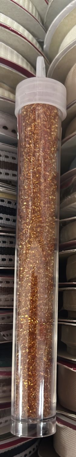 11/0 Czech Seed Beads (66434933V Transparent Topaz)