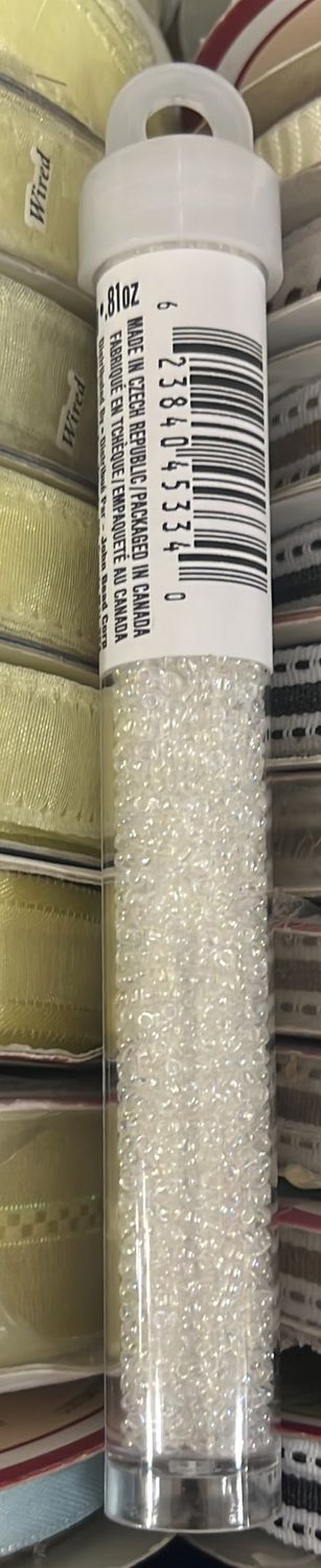 11/0 Czech Seed Beads (66434954V Transparent Crystal AB)