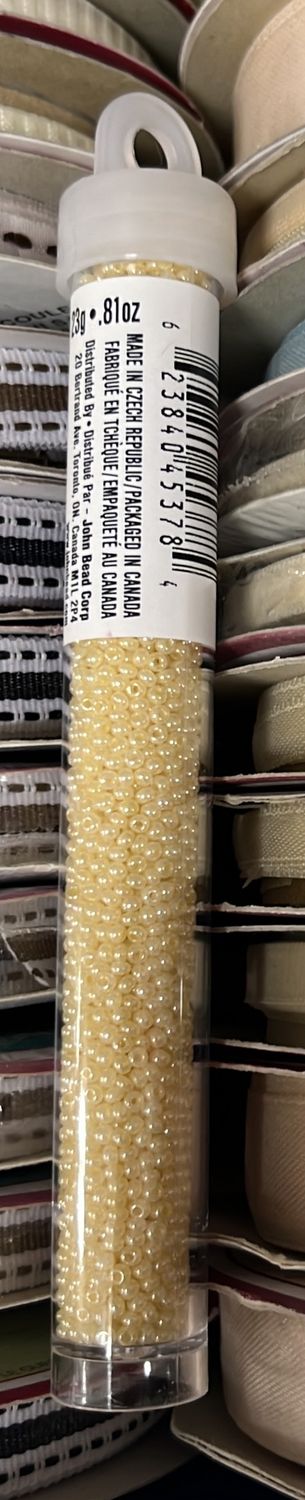 11/0 Czech Seed Beads (66435018V Opaque Ivory Pearl)