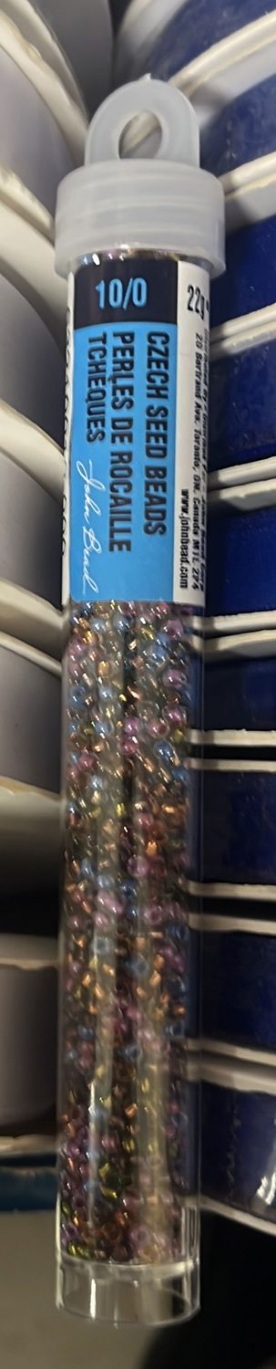 10/0 Czech Seed Beads (63210010-000 Transparent Iris Multi)