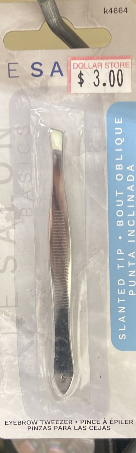 LeSalon: Slanted Tip Eyebrow Tweezer