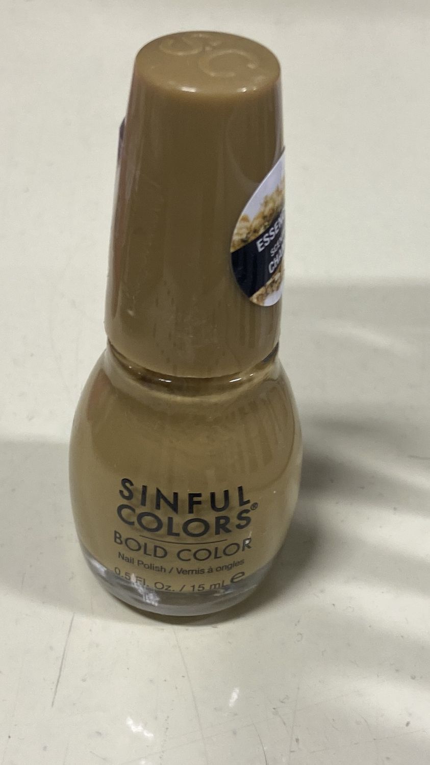 Sinful Colors: “Chamomile Calm” Nail Polish