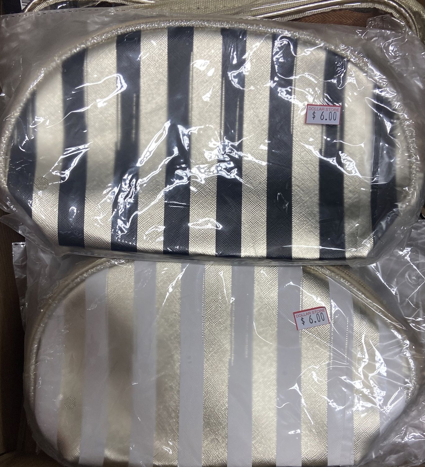 Casadecor: Asst. Style Makeup Bags