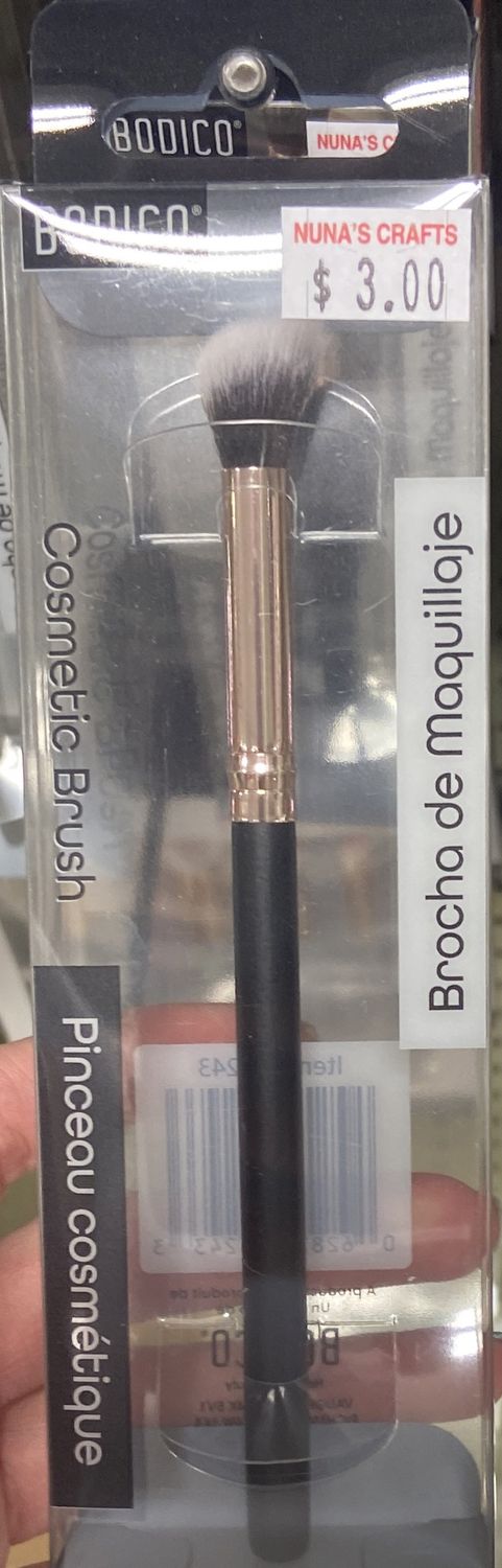 BODICO: Slanted Black Cosmetic Brush
