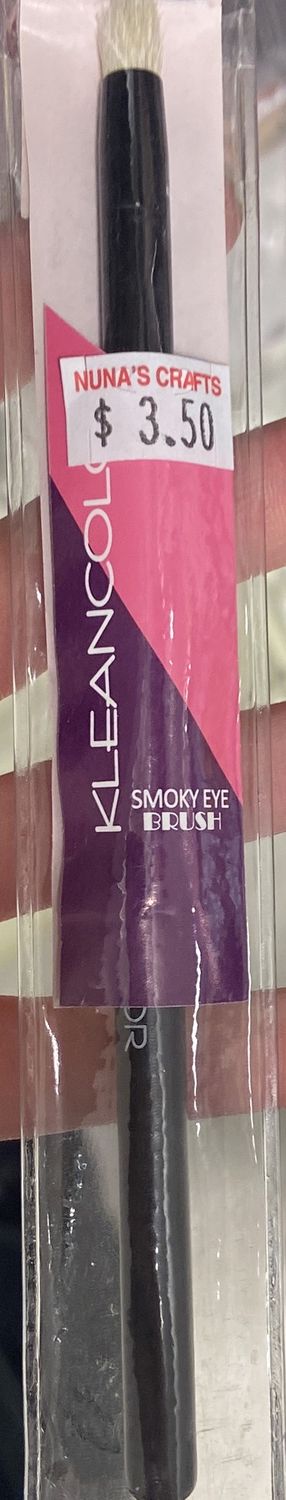 Kleancolor: Smoky Eye Brush