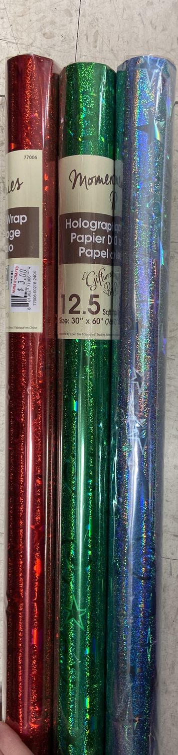 Moments &amp; Memories: Holograpic Gift Wrap with Stars