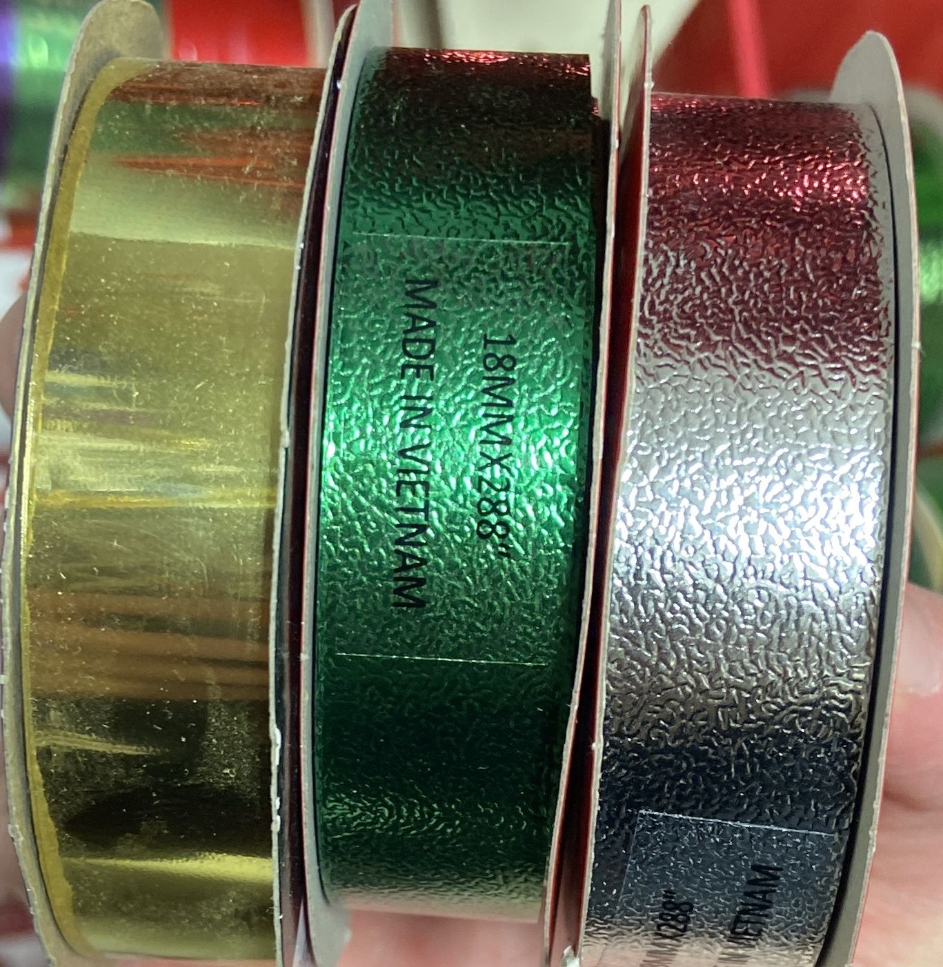 Link: 24ft Asst. Color Metallic Xmas Ribbon #309894