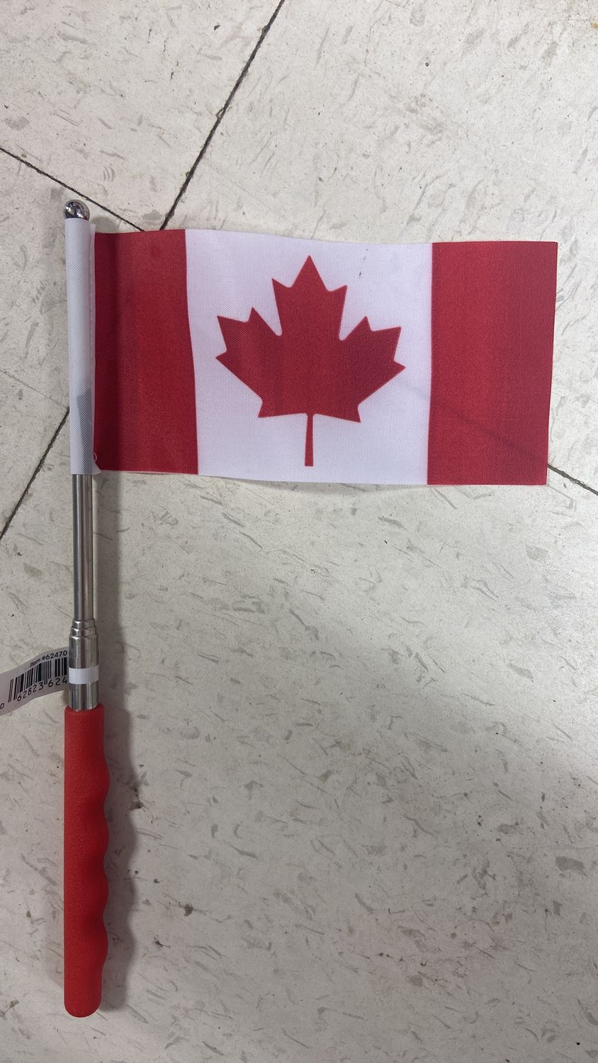 CTG: Canada Flag on Extendable Stick