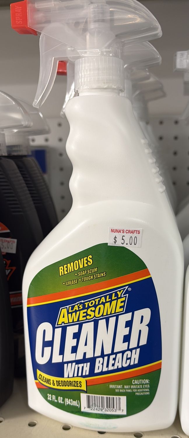 Awsome cleaner with bleach