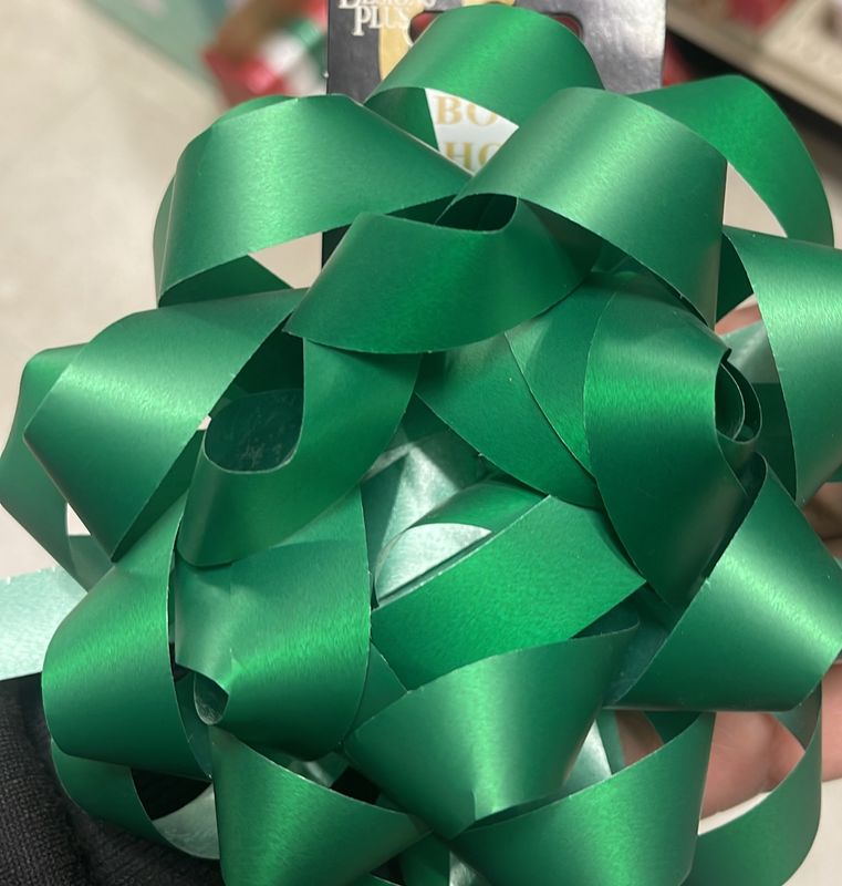 Green bow