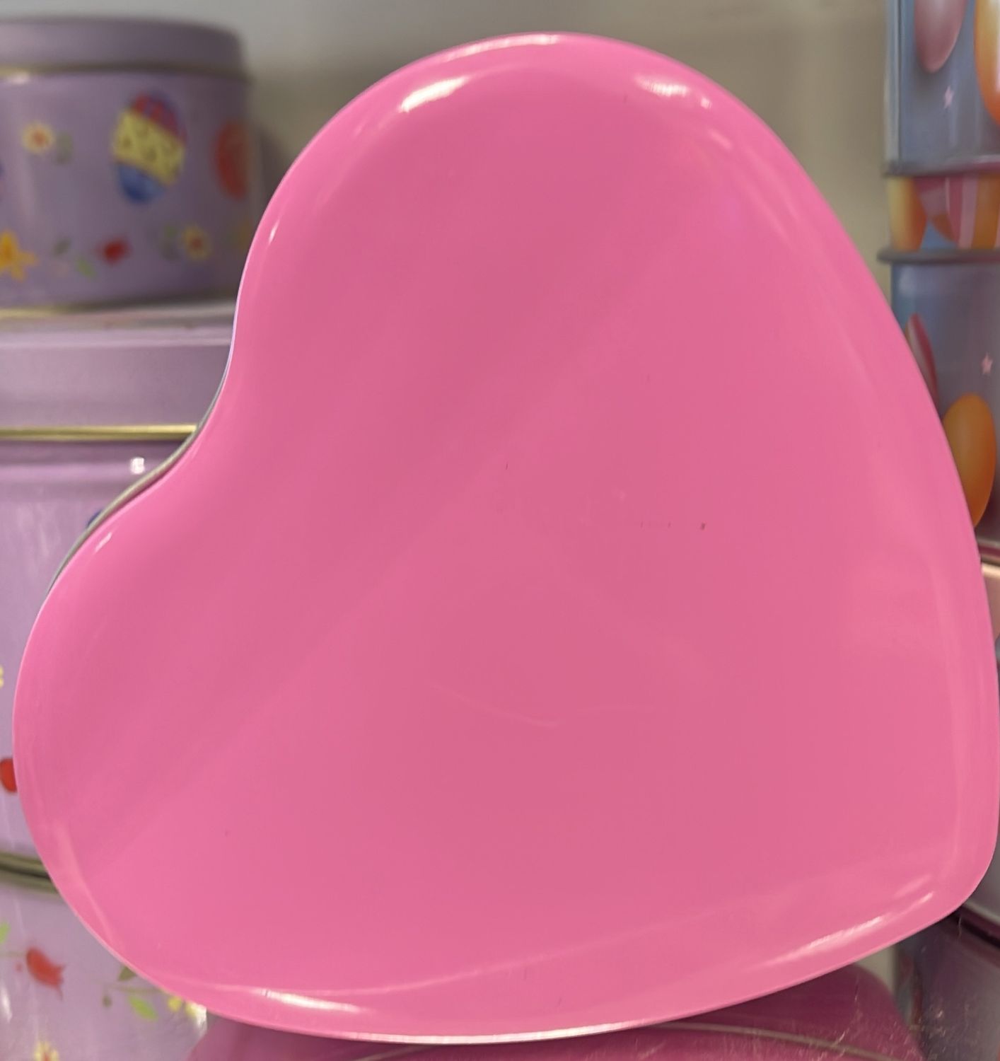 small pink heart tin