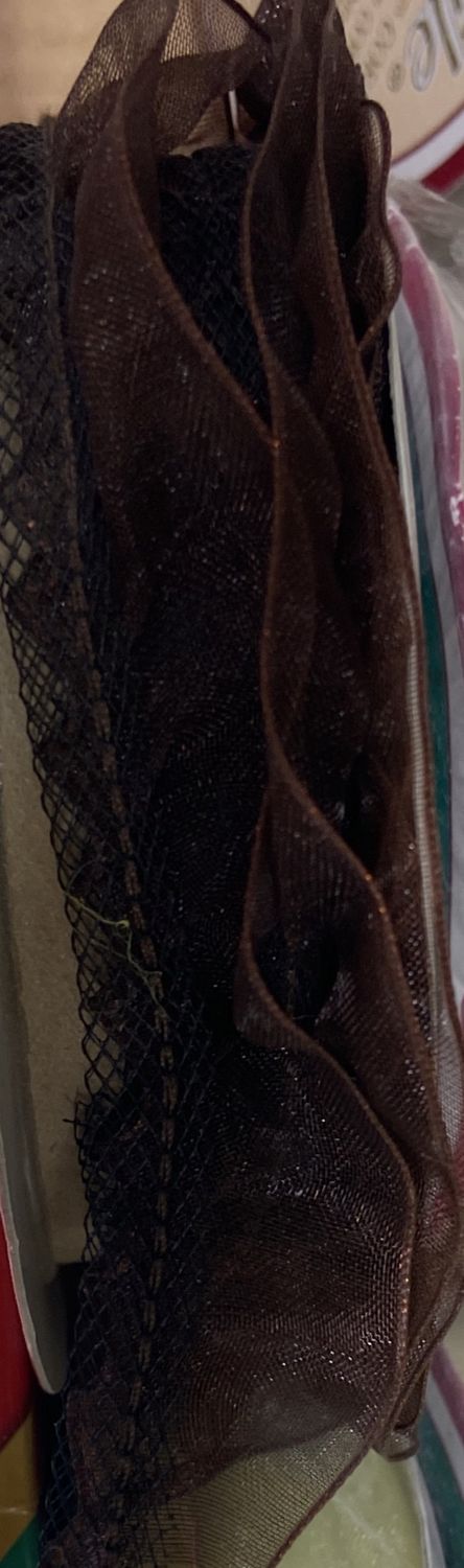 Briwn Frilly Ribbon