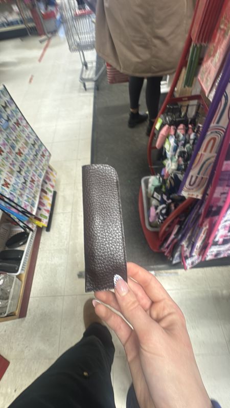 glasses holder brown lether