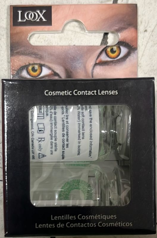 Cosmetic Contact Lenses: Intense Green