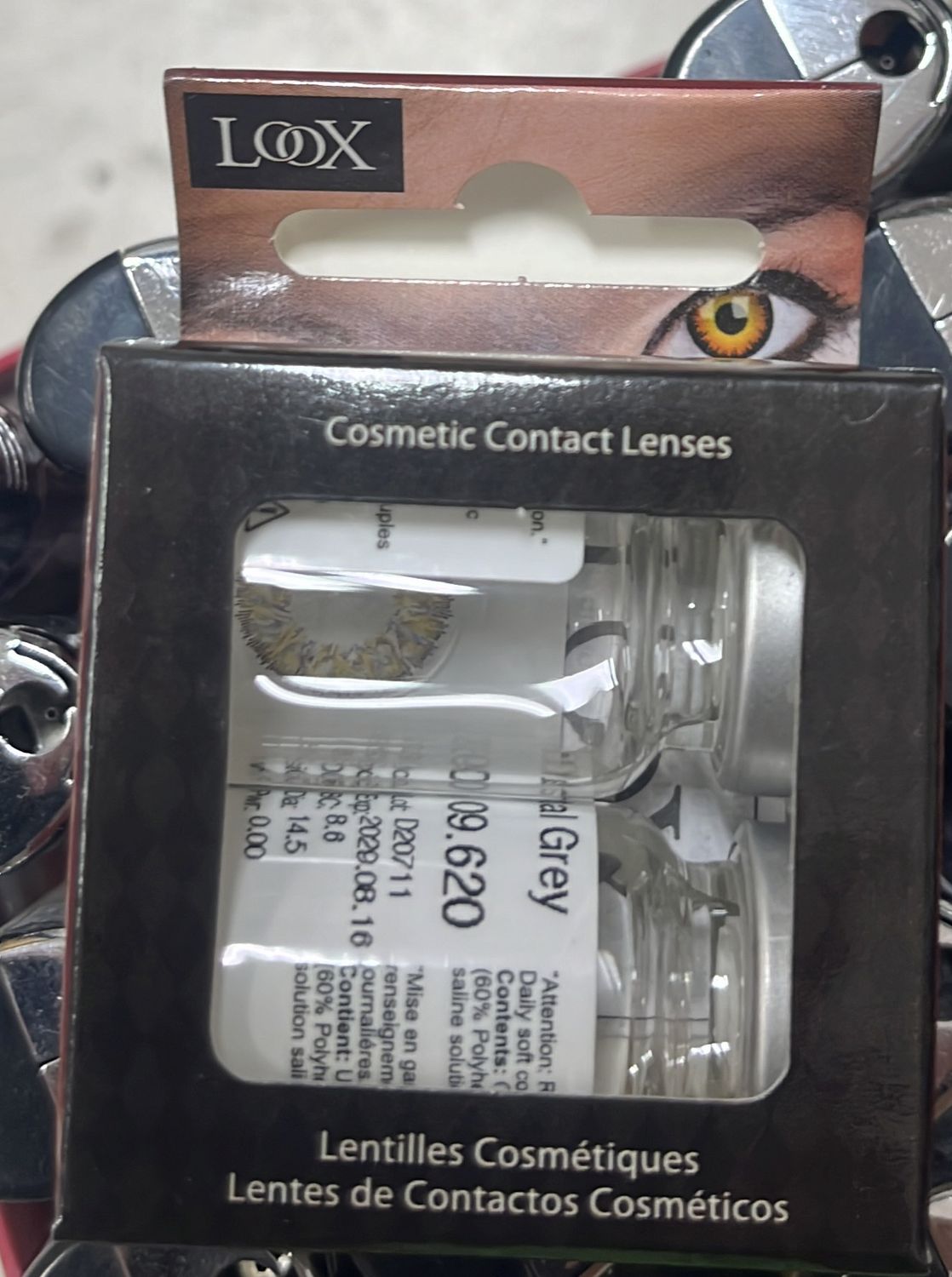 Cosmetic Contact Lenses: Crystal Grey