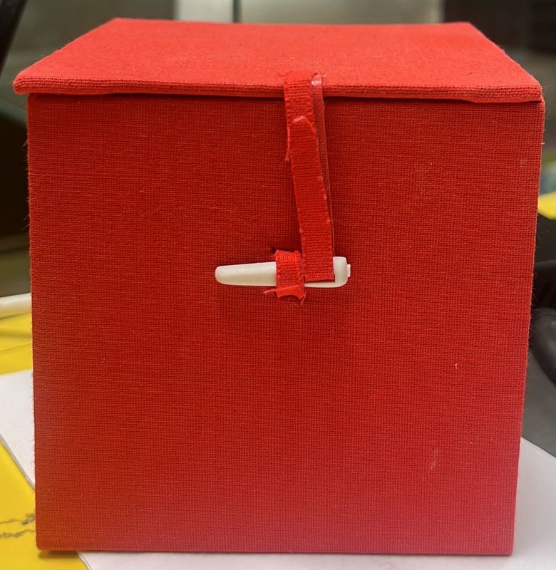 Red Gift Box,