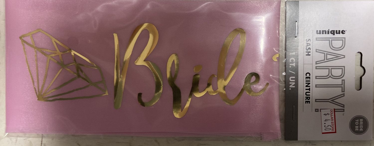 Unique: &quot;Bride to Be&quot; Sash