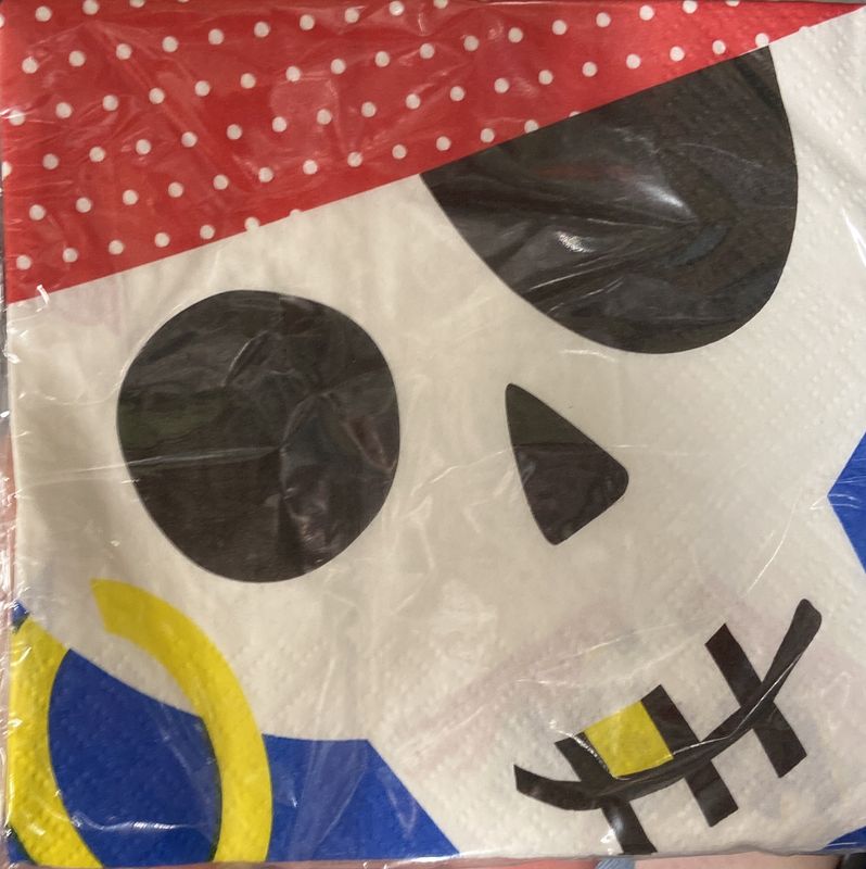 Unique: 8pk Small Pirate Themed Napkins  