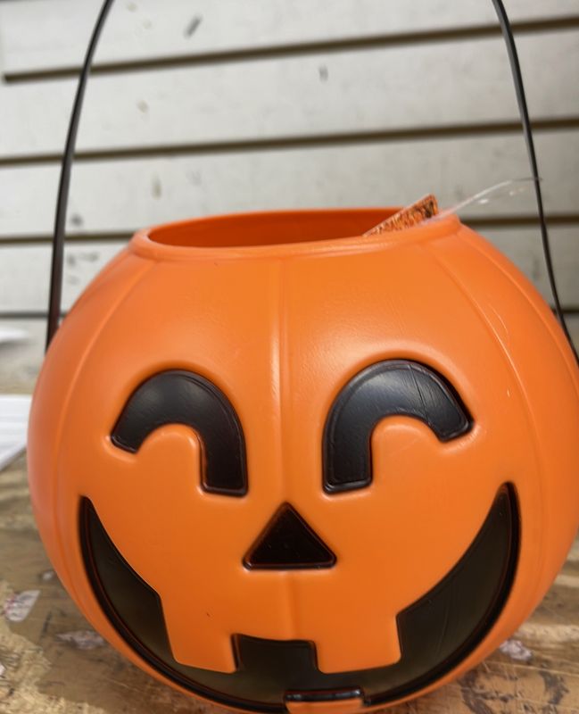 Pumpkin Bucket