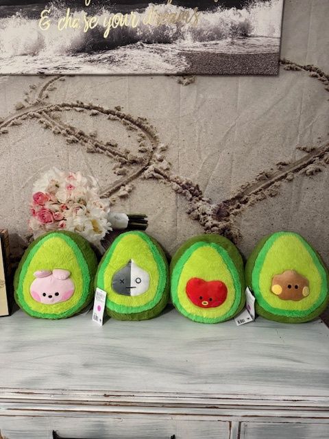 BT21 Avacado Reversible Cushion Tata and Van