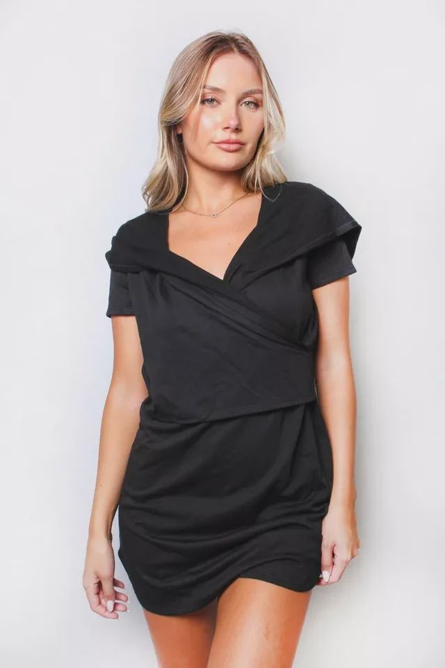 Women&#39;s Short Sleeve Solid Hooded Mini Dress